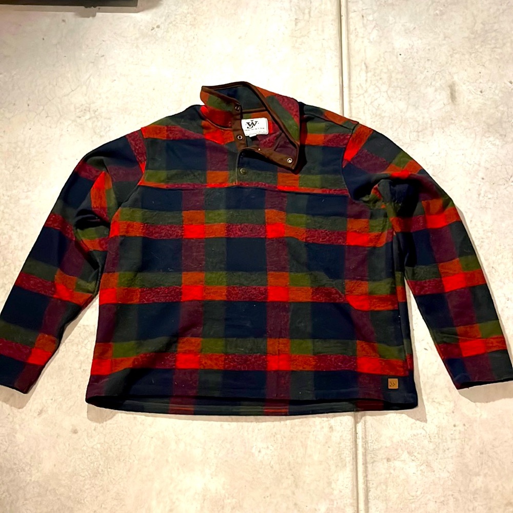 John Wayne men’s multi color pull over